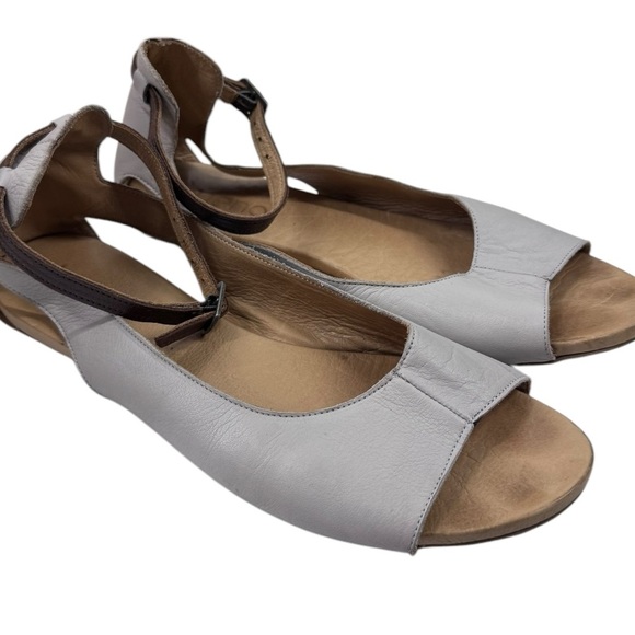 Bueno soft leather flats with open toe and ankle strap 41 - Picture 3 of 7